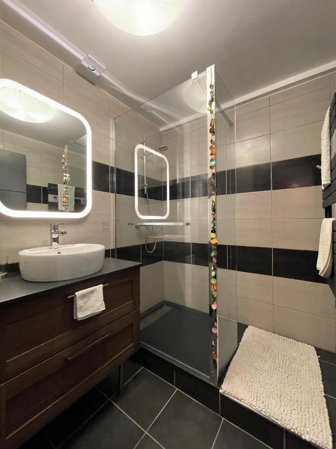 Appartamento T2 De 40 M2 - Facile D'Acces, Lumineux Et Au Calme Saint-Genet-Lerpt Esterno foto